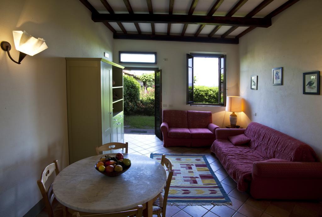 Podere Il Pino Poggibonsi Chambre photo