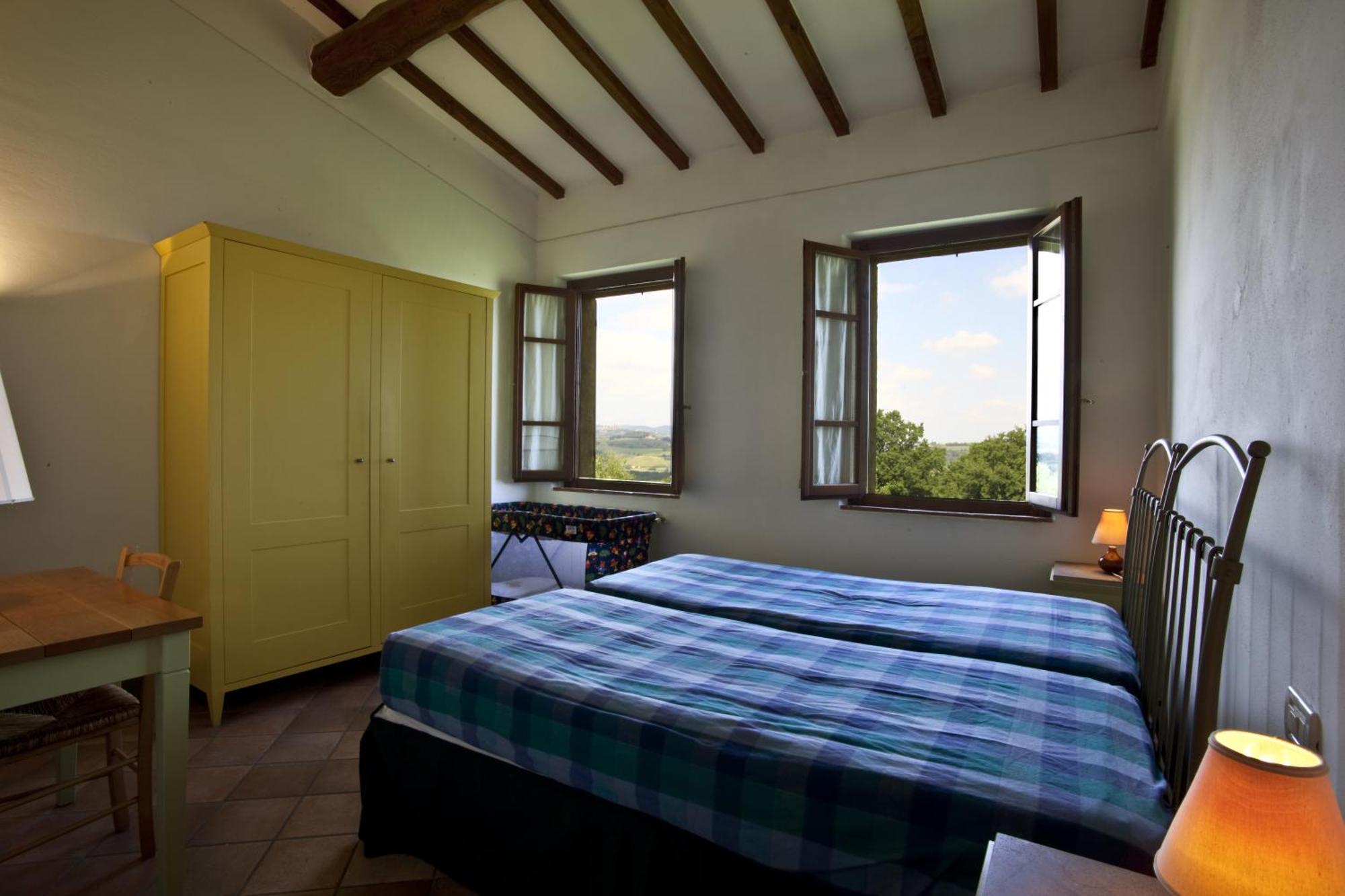 Podere Il Pino Poggibonsi Chambre photo
