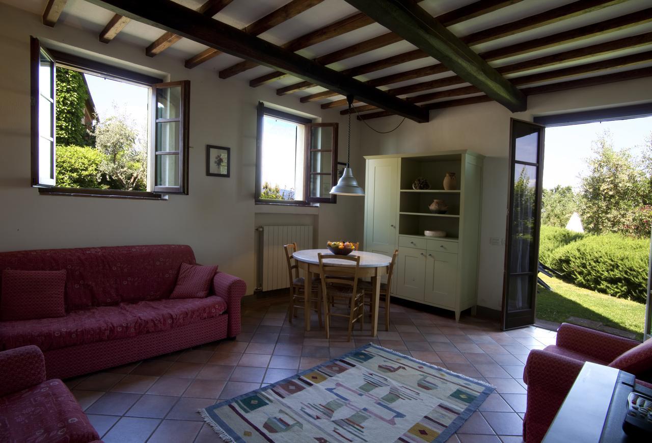 Podere Il Pino Poggibonsi Extérieur photo