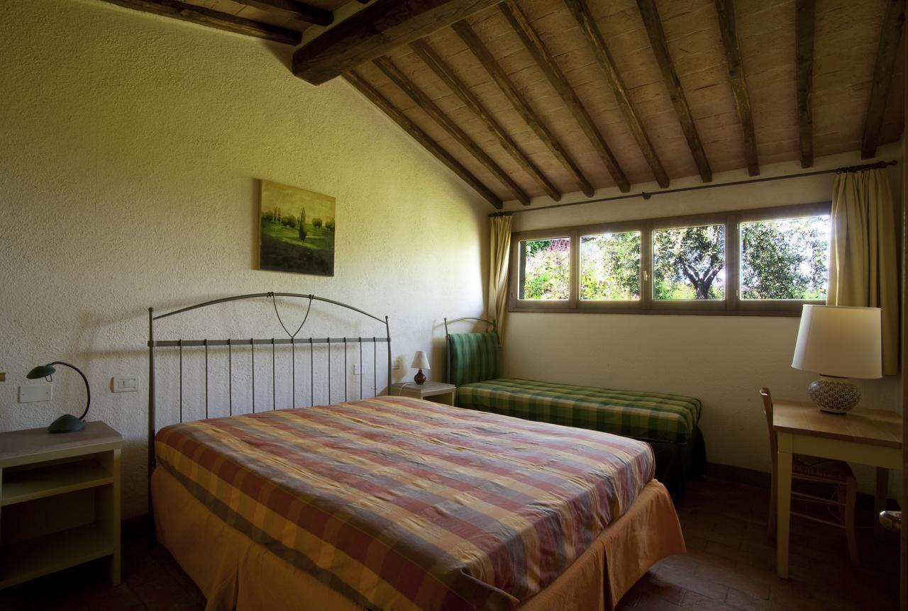 Podere Il Pino Poggibonsi Extérieur photo