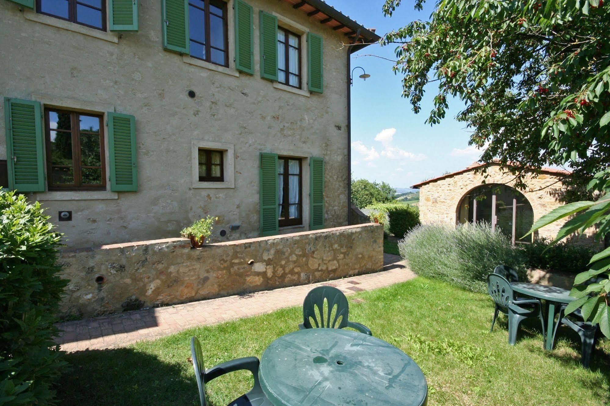 Podere Il Pino Poggibonsi Extérieur photo