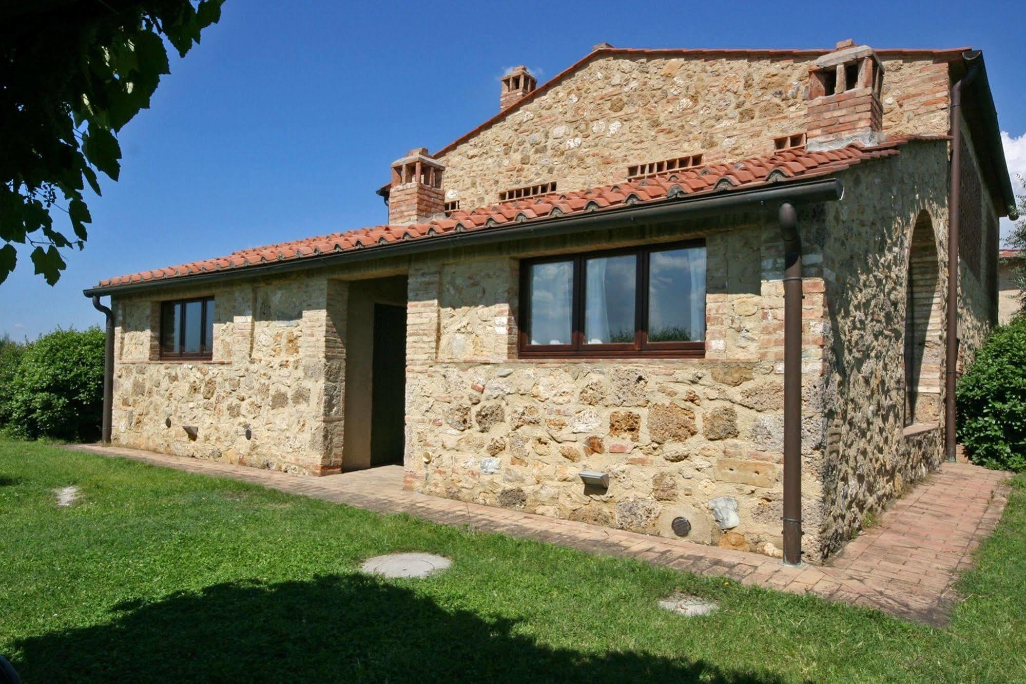 Podere Il Pino Poggibonsi Extérieur photo