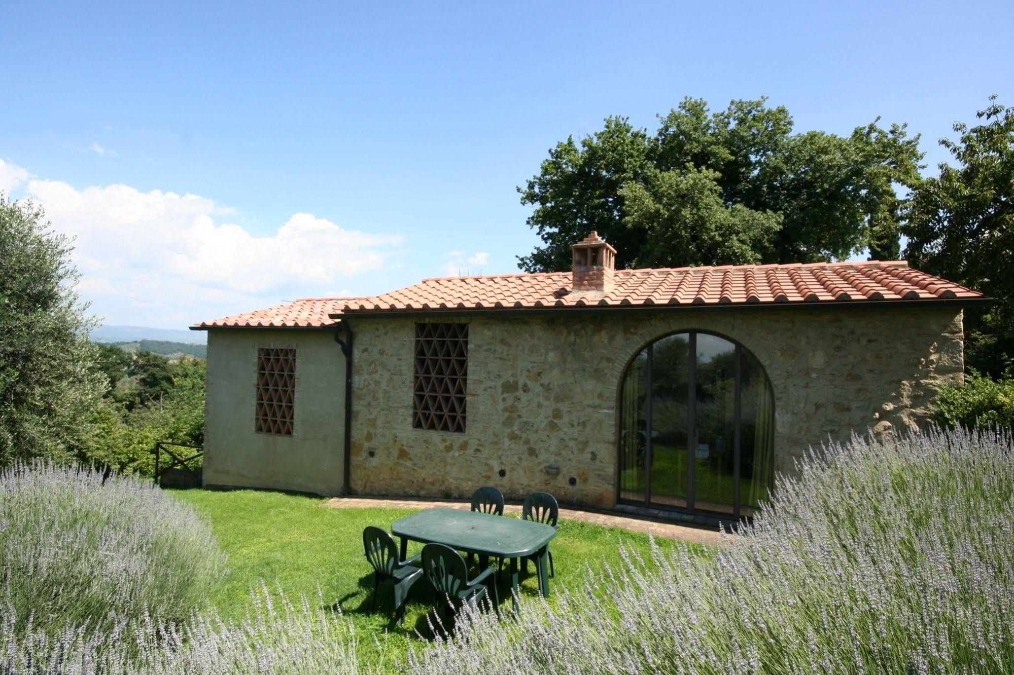 Podere Il Pino Poggibonsi Extérieur photo